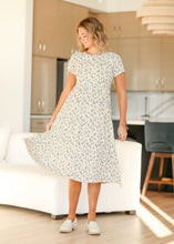 Load image into Gallery viewer, Melanie Tiered Knit Midi Dress