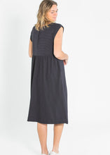 Load image into Gallery viewer, Olivia A-line Solid Midi Dress