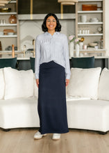 Load image into Gallery viewer, Quinn Knit Maxi Skirt