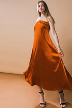 Load image into Gallery viewer, FROSTY ELEGANCE WOVEN MIDI DRESS