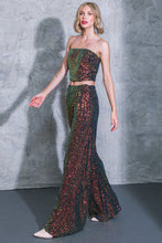 Load image into Gallery viewer, CHARMING COMPOSURE SEQUIN TOP AND BOTTOM SET