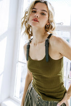 Load image into Gallery viewer, HONEY KISSES LUSTROUS TANK TOP