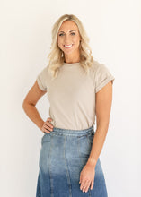Load image into Gallery viewer, Short Sleeve Essential Basic Tee
