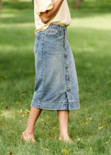 Load image into Gallery viewer, Skylar Button Front Midi Skirt