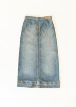 Load image into Gallery viewer, Sutton Side Zip A-line Denim Maxi Skirt