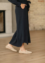 Load image into Gallery viewer, Essential Linen Shirt Dress