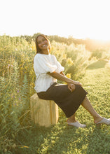 Load image into Gallery viewer, Tiffany Black Denim Midi Skirt