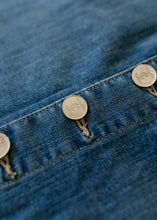 Load image into Gallery viewer, Zana Front Button Denim Midi Skirt