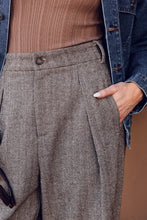 Load image into Gallery viewer, VIBRANT DAZE WOOLEN PANTS
