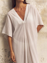 Load image into Gallery viewer, Esti Tunic - White
