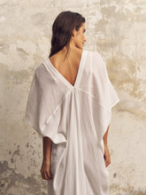 Load image into Gallery viewer, Esti Tunic - White
