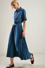 Load image into Gallery viewer, EVERYDAY RADIANCE WOVEN MIDI DRESS
