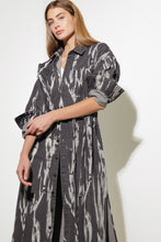 Load image into Gallery viewer, HERE &amp; NOW WOVEN DENIM MIDI SHIRT DRESS
