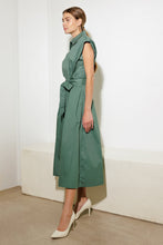 Load image into Gallery viewer, DEEPER CONNECTION WOVEN MIDI DRESS
