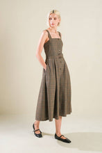 Load image into Gallery viewer, HAPPY CHANCE WOVEN MIDI DRESS
