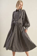 Load image into Gallery viewer, WHAT I FEEL WOVEN MIDI DRESS
