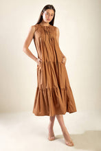 Load image into Gallery viewer, EVERYTHING I WANT WOVEN MIDI DRESS
