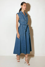 Load image into Gallery viewer, LIGHT CODE MEDIUM DENIM MIDI DRESS
