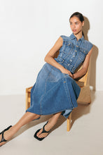 Load image into Gallery viewer, LIGHT CODE MEDIUM DENIM MIDI DRESS
