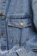 Load image into Gallery viewer, BREATHTAKING CHARM DENIM MIDI JACKET
