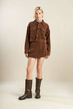 Load image into Gallery viewer, ESCAPING REALITY CORDUROY JACKET
