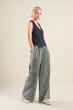 Load image into Gallery viewer, FOREVER CONNECTED WOVEN VEST
