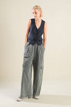 Load image into Gallery viewer, FOREVER CONNECTED WOVEN VEST
