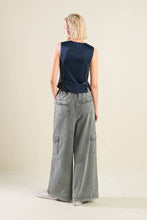 Load image into Gallery viewer, FOREVER CONNECTED WOVEN VEST
