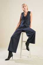 Load image into Gallery viewer, FOREVER CONNECTED WOVEN VEST
