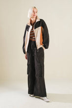 Load image into Gallery viewer, LOVIN ON ME WOVEN JACKET

