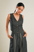 Load image into Gallery viewer, HAZY DAYS DENIM VEST
