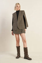 Load image into Gallery viewer, ETERNAL DEVOTION  WOOLEN CAPELET
