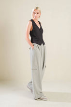 Load image into Gallery viewer, CAUGHT YOUR EYE WOVEN VEST
