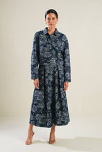 Load image into Gallery viewer, SOPHISTICATED STUNNER DENIM JACKET
