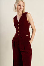 Load image into Gallery viewer, COY CHARM VELVET VEST
