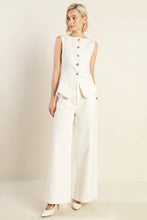 Load image into Gallery viewer, DELICATE HUE WOVEN VEST
