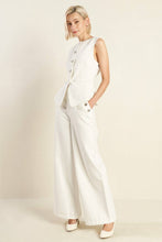 Load image into Gallery viewer, DELICATE HUE WOVEN VEST
