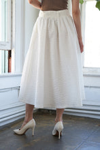 Load image into Gallery viewer, TALK TO THE SAND WOVEN MIDI SKIRT
