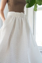 Load image into Gallery viewer, TALK TO THE SAND WOVEN MIDI SKIRT
