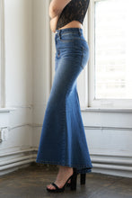 Load image into Gallery viewer, WHISPERING WINDS DENIM MIDI SKIRT

