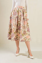 Load image into Gallery viewer, SLEEK SIMPLICITY WOVEN FULL SKIRT
