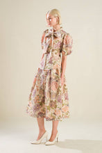 Load image into Gallery viewer, SLEEK SIMPLICITY WOVEN FULL SKIRT
