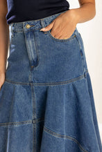 Load image into Gallery viewer, UNDER THE HISBISCUS DENIM SKIRT
