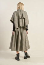 Load image into Gallery viewer, MOODY ALLURE WOVEN MIDI SKIRT
