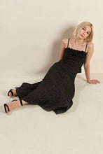 Load image into Gallery viewer, FOREVER DAYDREAMING WOVEN MIDI SKIRT
