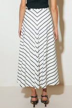 Load image into Gallery viewer, WEEKEND VIBE STRIPED  MIDI SKIRT
