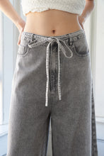 Load image into Gallery viewer, WHEN I MET YOU DENIM PANTS
