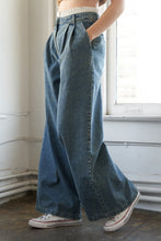 Load image into Gallery viewer, SOMEWHERE UP ABOVE DENIM PANTS
