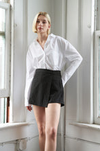 Load image into Gallery viewer, SMALL TOWN ROOTS WOVEN SKORT
