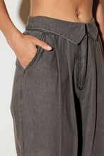 Load image into Gallery viewer, WEEKEND WANDERER DENIM PANTS
